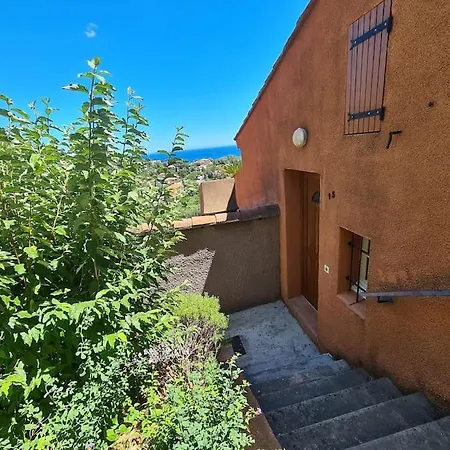 Maison Avec Terrasse Vue Mer A Quelques Marches De La Fossette